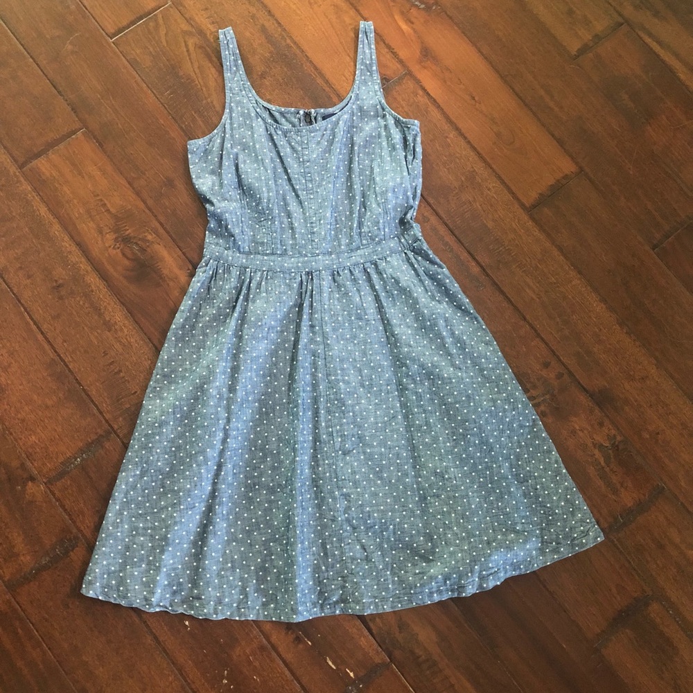 Chambray & polka dot GAP dress with pockets